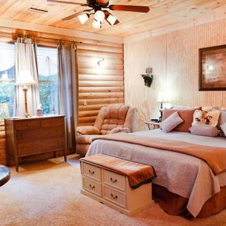 Scenic Valley Inn B&B And Event Center Manhattan Bagian luar foto