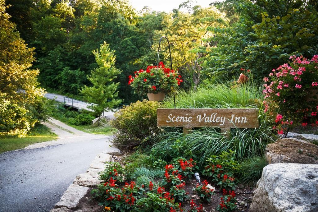 Scenic Valley Inn B&B And Event Center Manhattan Bagian luar foto