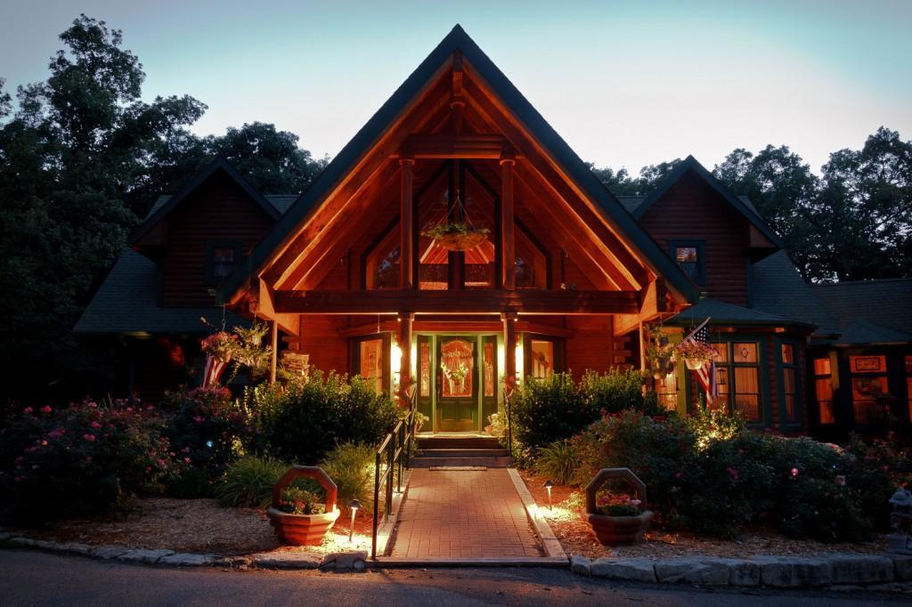 Scenic Valley Inn B&B And Event Center Manhattan Bagian luar foto