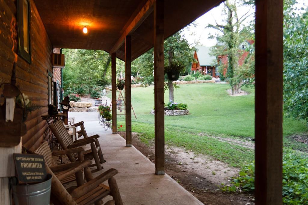 Scenic Valley Inn B&B And Event Center Manhattan Bagian luar foto