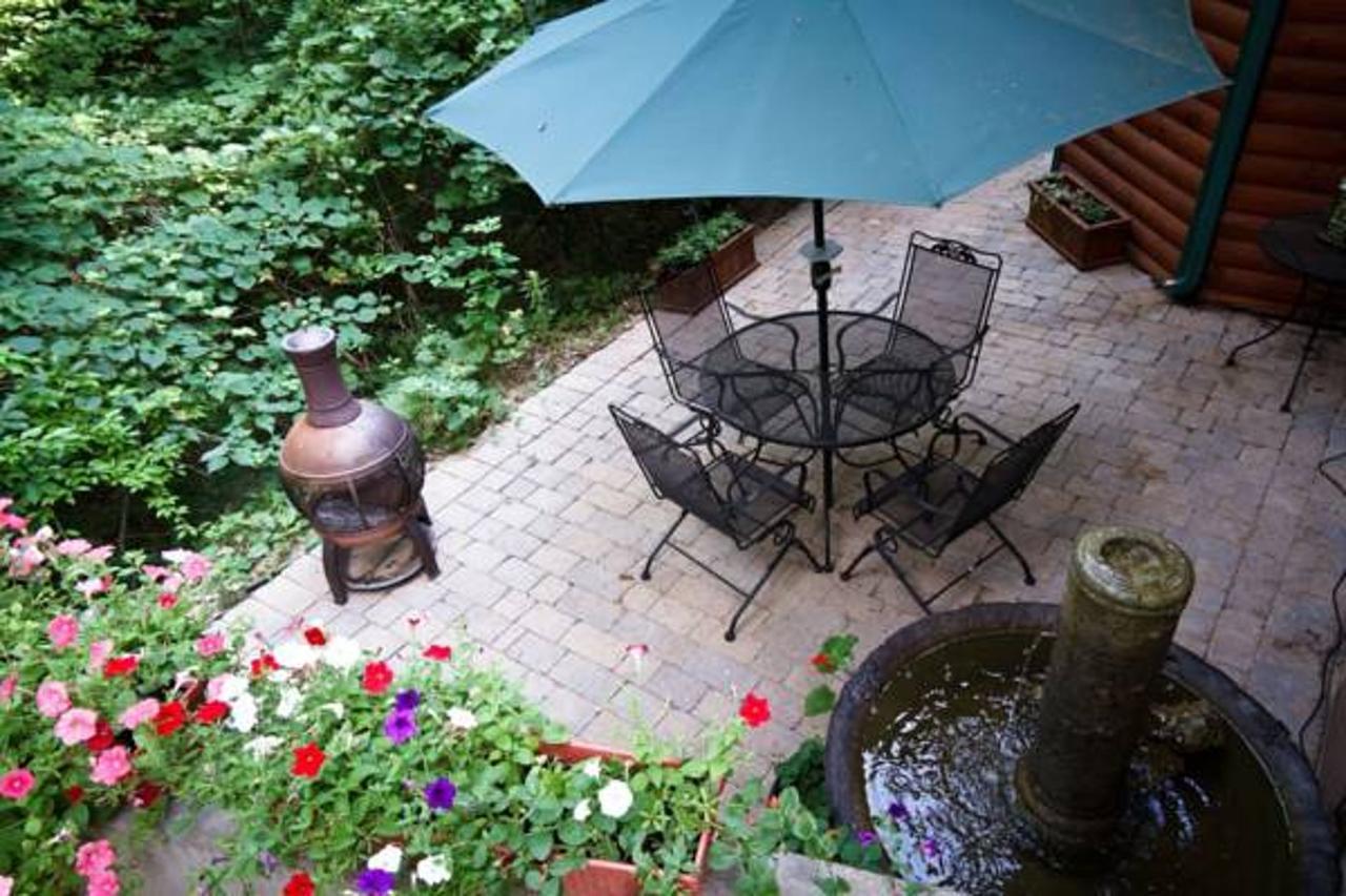 Scenic Valley Inn B&B And Event Center Manhattan Bagian luar foto